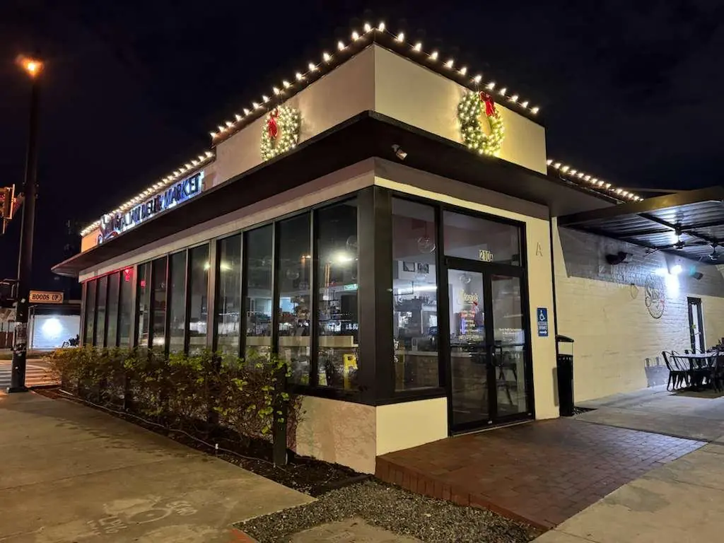 COMMERCIAL lighting by Northern Lights Florida